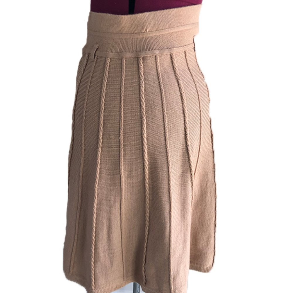 Lapis knit A-line knee length skirt, Camel SZ: Med